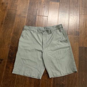 Golf shorts